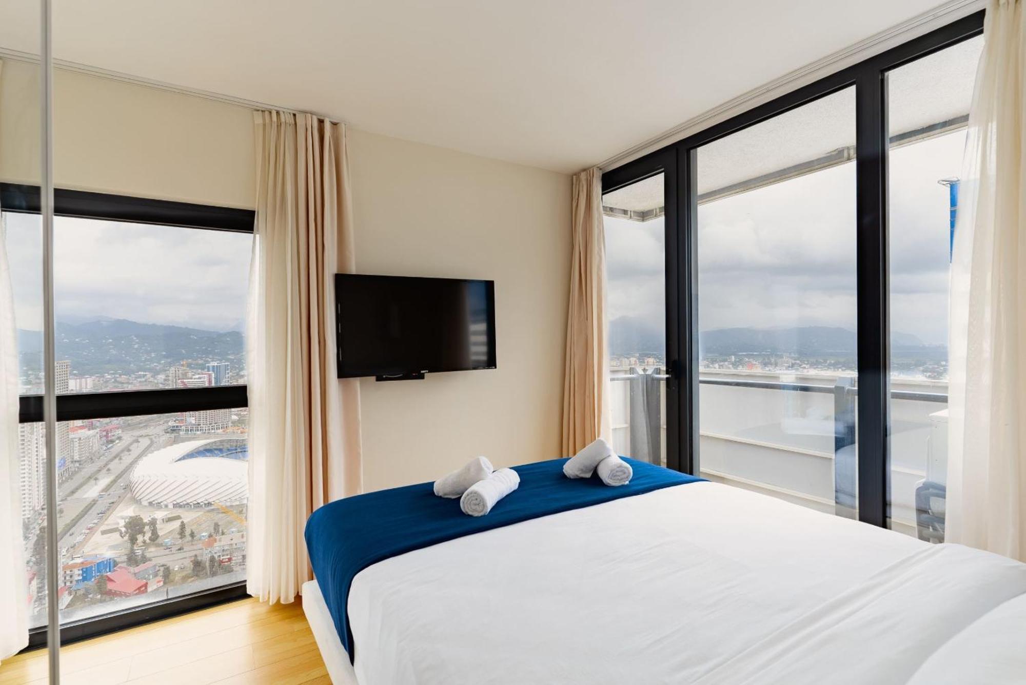 Glamorous Sea View Aparthotel In Orbi City 바투미 외부 사진